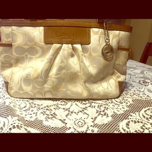 Coach east west optic pleated gallery purse F13762